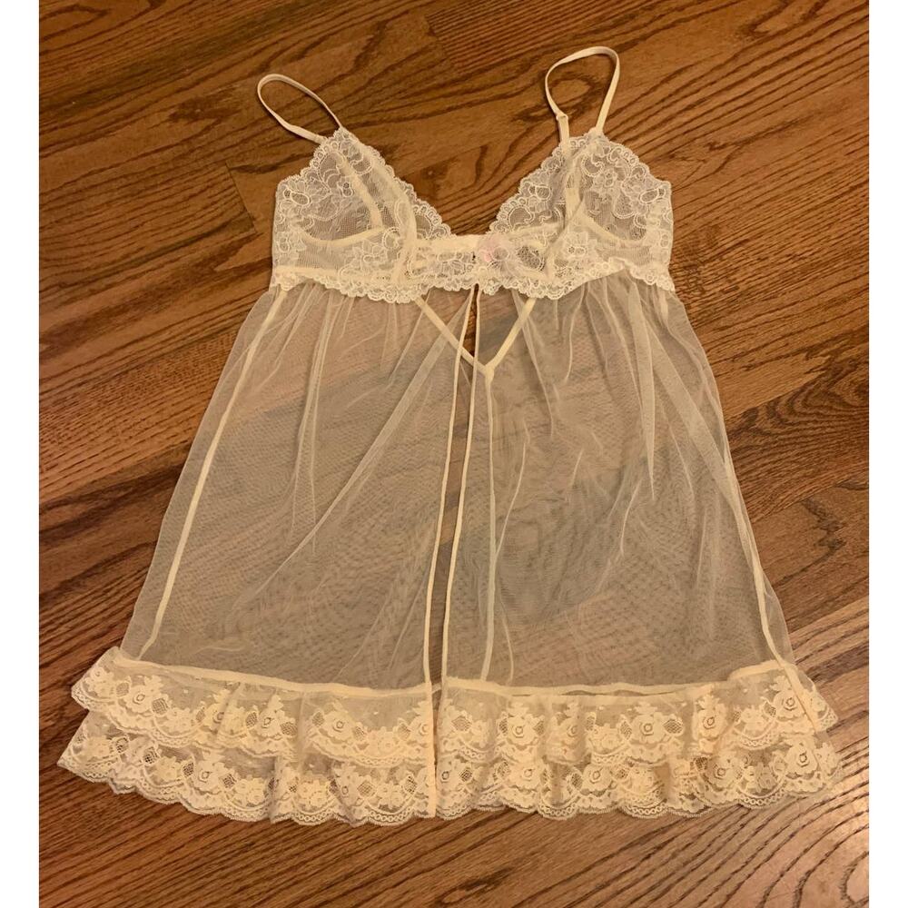 Victoria's Secret cream lace Lingerie